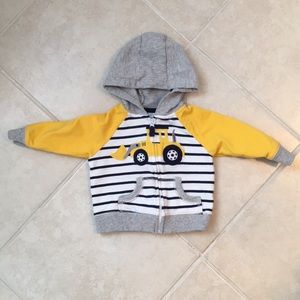 EUC Carter’s Infant Boys Zip Up Sweatshirt
